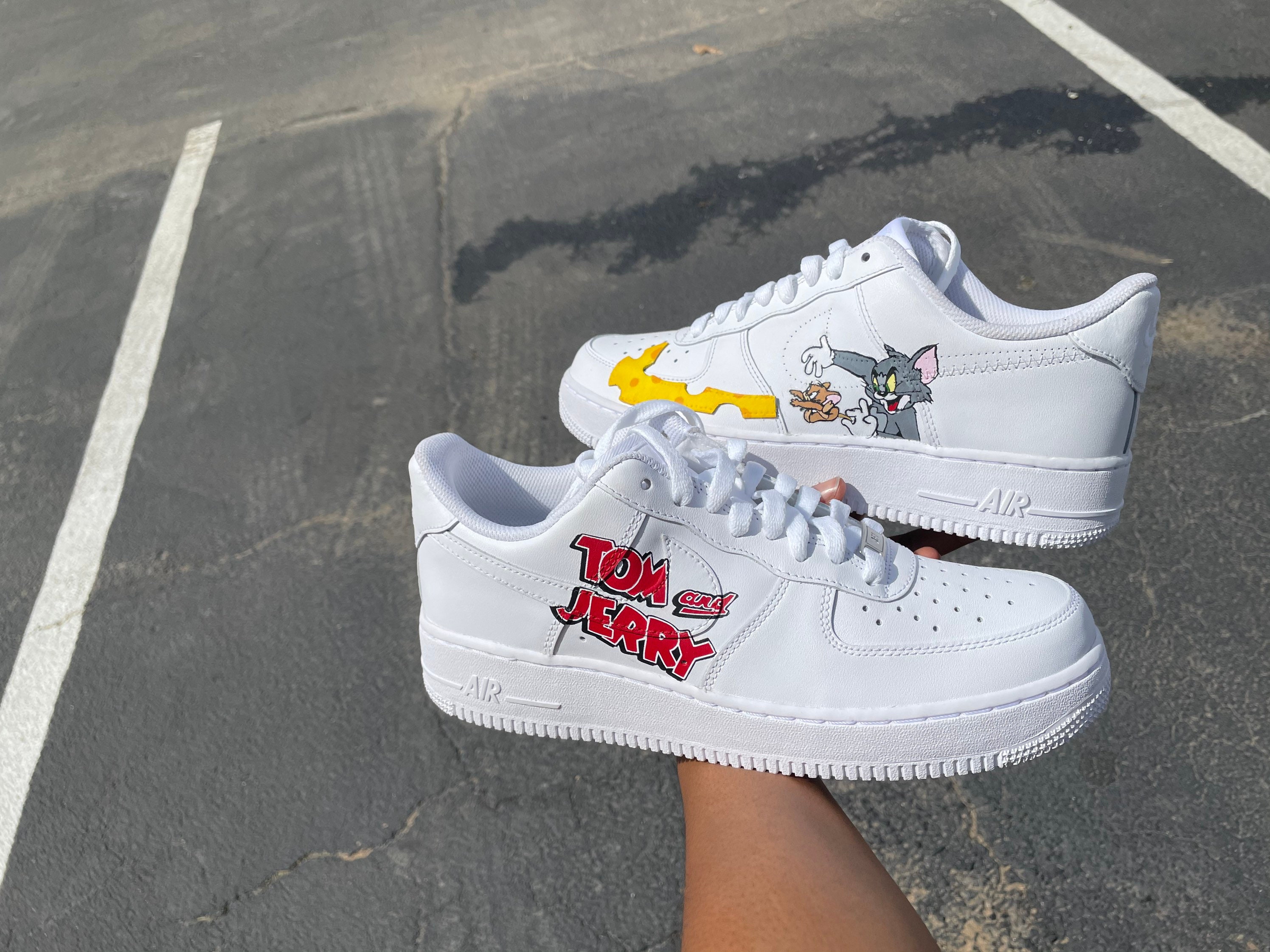 hey dude mikka hawk shadow