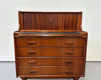 Vintage 1960s Danish Gunnar Nielsen For Tibergaard Bureau / Desk. Vodder. G Plan. Retro. Heals. Mid Century.
