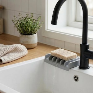 Silicone Sponge Holder| Self Draining Soap Tray| Kitchen Sink Organizer| Faucet Splash Catcher image 4