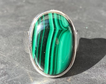 Malachite ring - oval malachite ring - adjustable malachite ring size - U.K. - P, US - 7 3/4, EU - 56