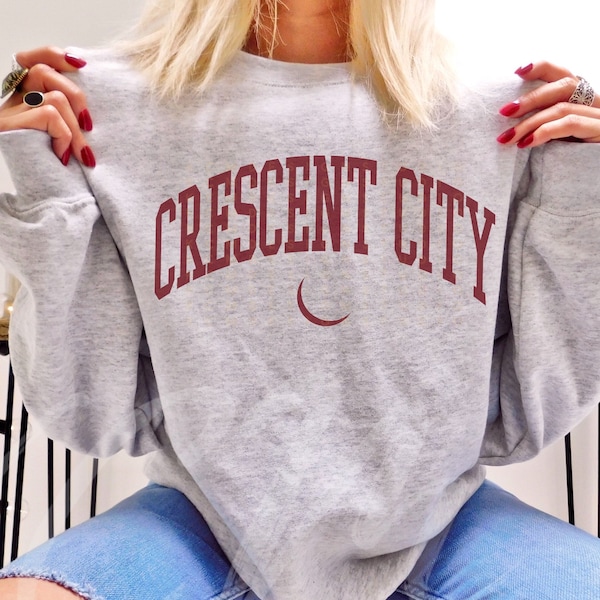 Crescent City Sweatshirt,Crescent City Sweater,Light It Up Sweatshirt,Book Lover,Earth and Blood,Bookish Sweatshirt,Velaris Shirt