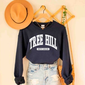 Tree Hill North Carolina Sweatshirt,Tree Hill Crewneck,Tree Hill Sweather,Carolina Crewneck,North Carolina College Pullover,NC Sweatshirt