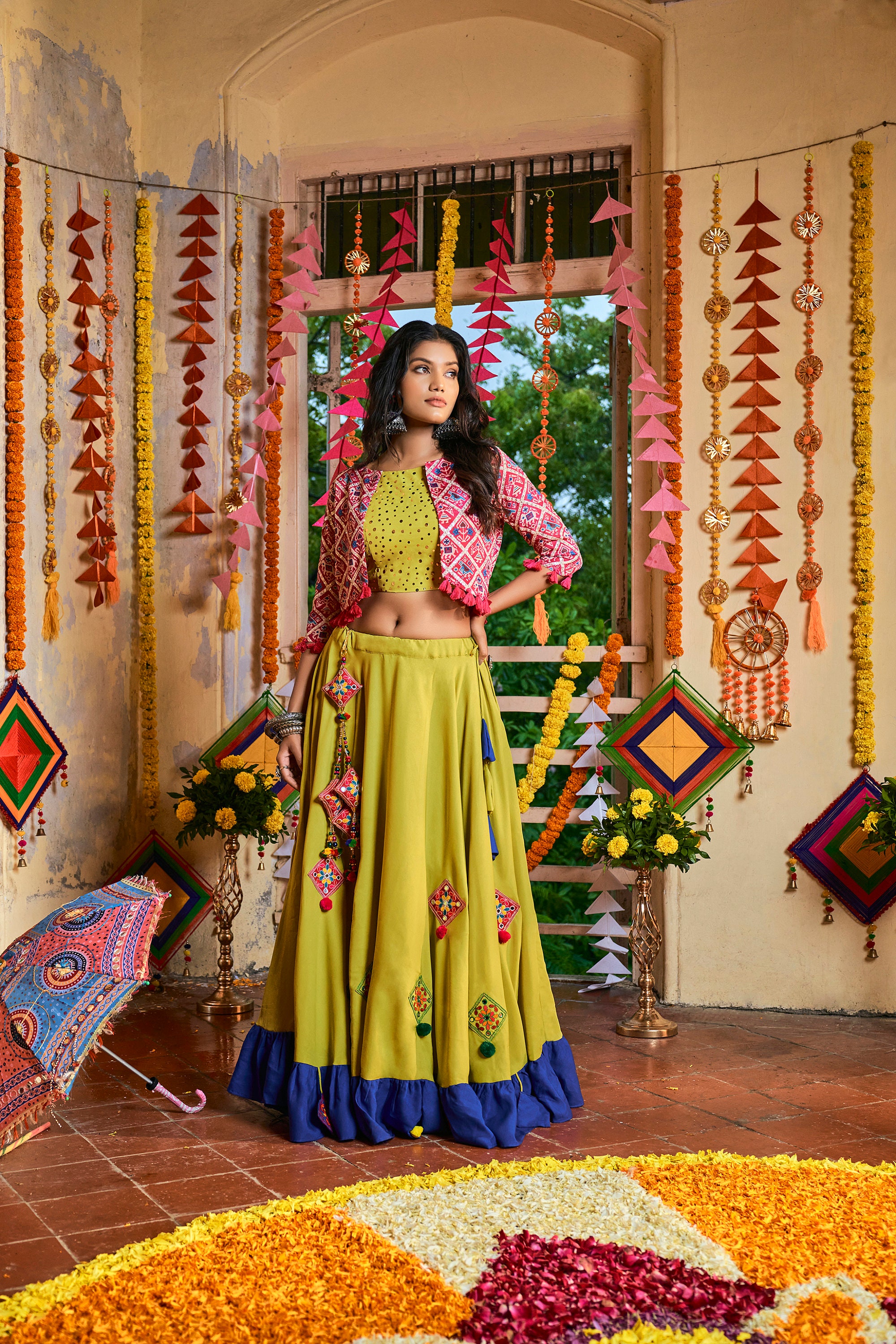 Designer Navratri Chaniya Choli Bollywood Chaniya Choli Garba