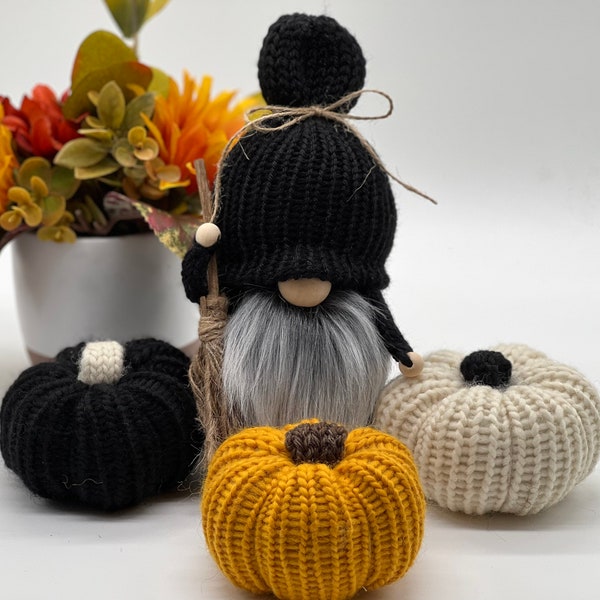 Witch Gnome + Knitted Pumpkin Set, Halloween gnome,  Knitted Pumpkin, Traydecor, Gift idea,