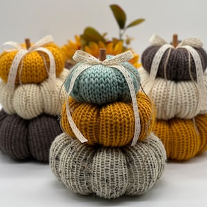 Knitted Wool Pumpkin Stack , Fall decor, Tabletop Decor, Automne Decor,