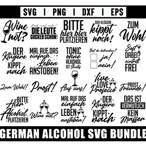 Op de afbeelding: Een zwart-wit Duitse alcohol SVG-bundel met verschillende zinnen en illustraties van wijnglazen. Tekst bevat "Wine not?", "Prost!" en "German Alcohol SVG Bundle".
