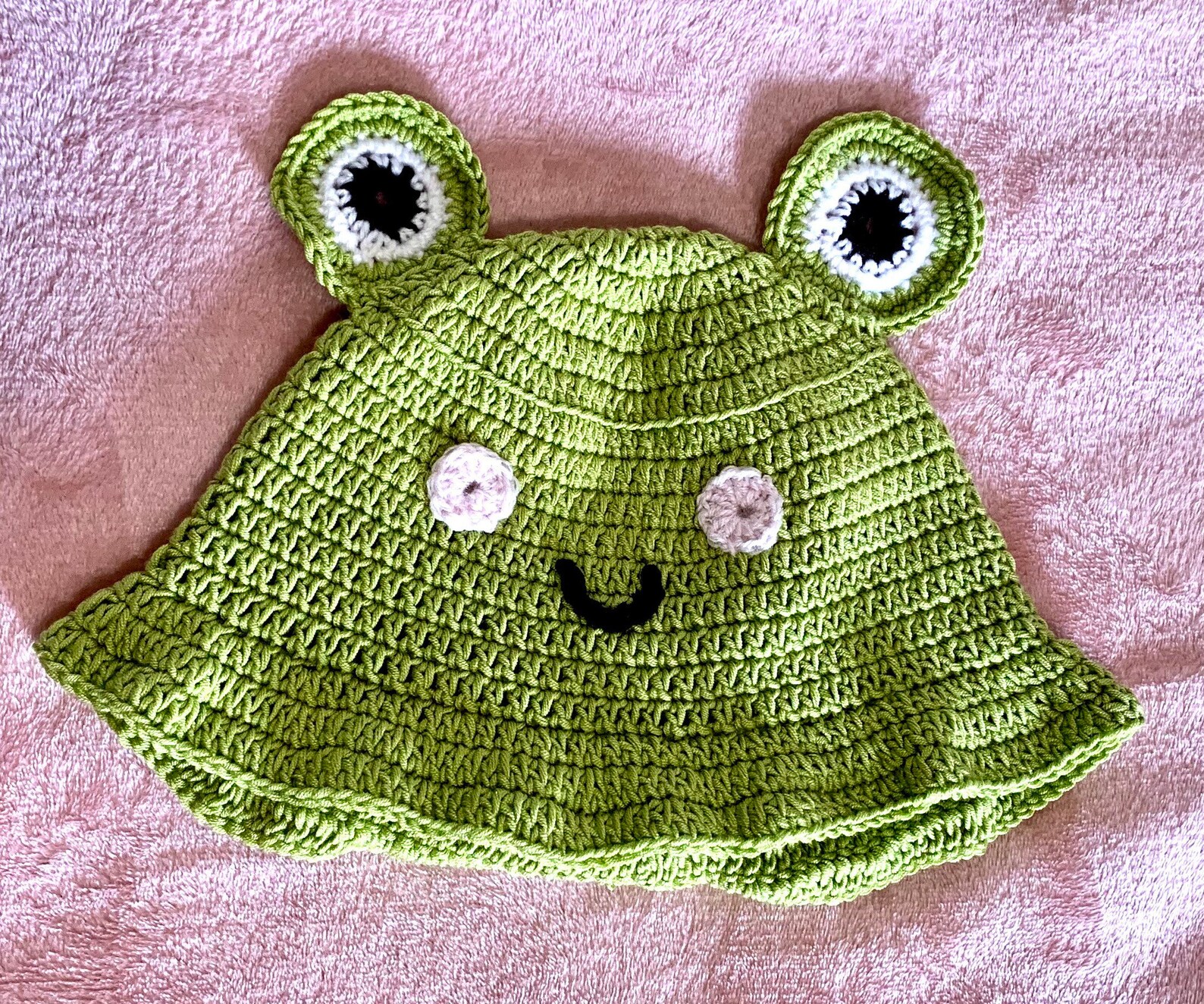 Froggie Bucket Hat Frog Hat Frog Bucket Hat Crochet Frog Etsy UK