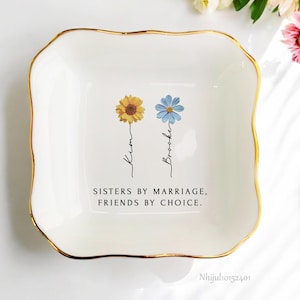 Personalized Sister in Law Gift Ring Dish/Sisters Birthday Gift/Sister-In-Law Gift/Sister of the Groom Gift/Bonus Sister Gifts/Wedding Gifts