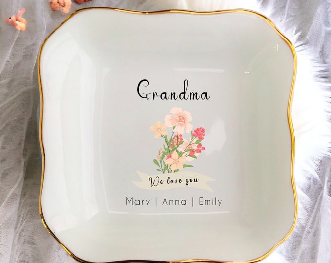 Grandma Personalized Ring Dish-Custom Jewelry Holder For Grandma, Mother-Mom Birthday Gift-Mothers Day Gift-Wildflower Custom Trinket Dish