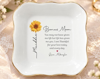 Personalized Bonus Mom Wedding Gifts for Stepmom Ring Dish-Godmother Birthday Gifts-Mother in Law Gift