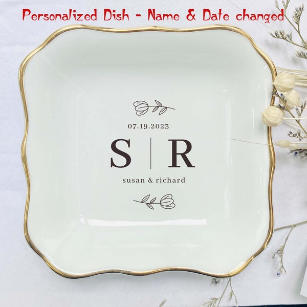 Custom Wedding Ring Dish | Personalized Initials and Date | Engagement & Bridal Gift | Unique Jewelry Holder | Proposal, Christmas gifts
