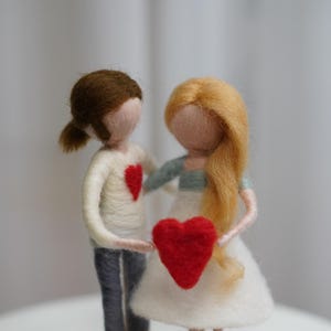 Handmade felt figure, Valentine&#39;s Day,