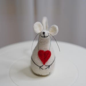 Felt art, felt figure, felted figure, handmade decoration, felt animals