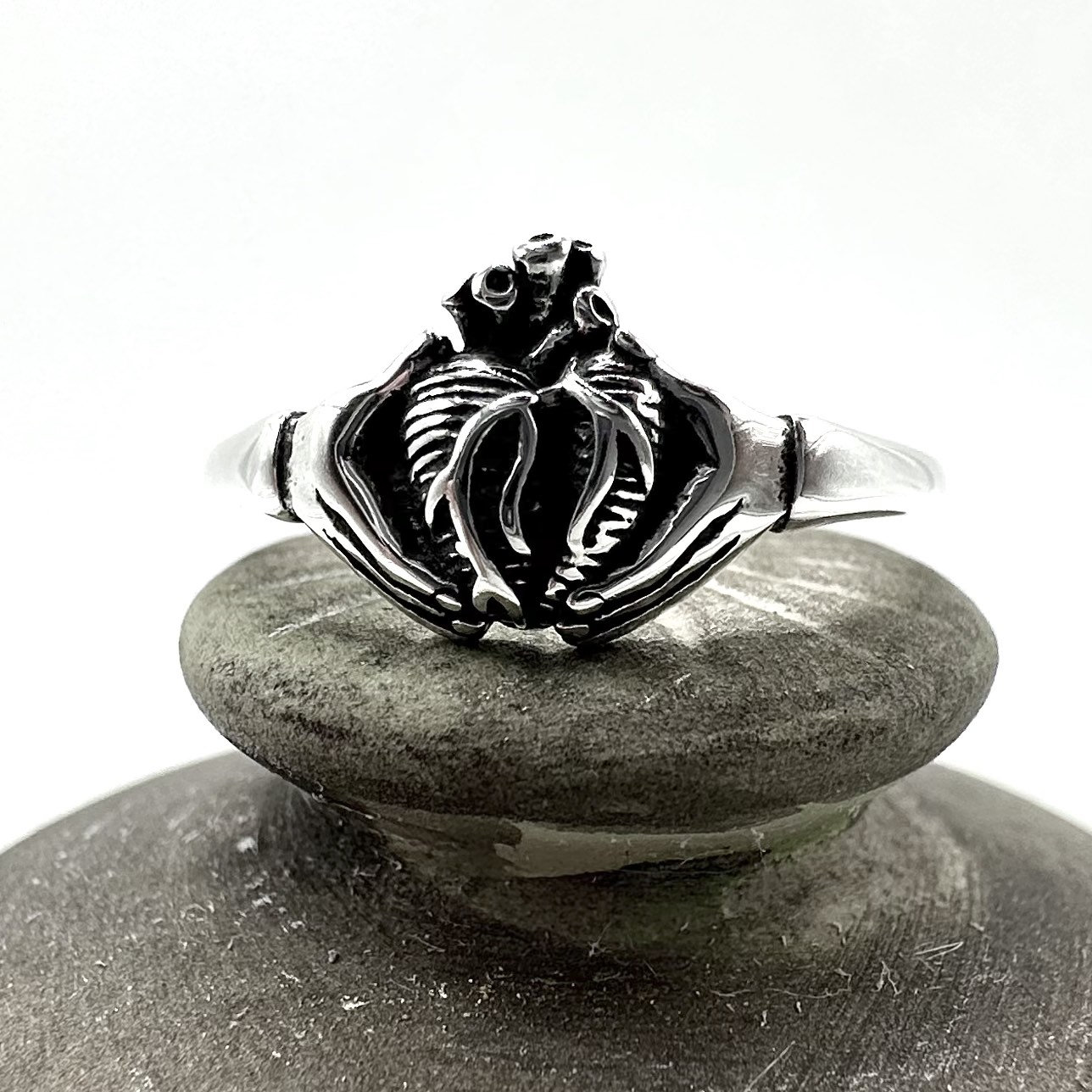 Silver Tell Tale Heart Claddagh Ring 925 Lead Free Nickel Free