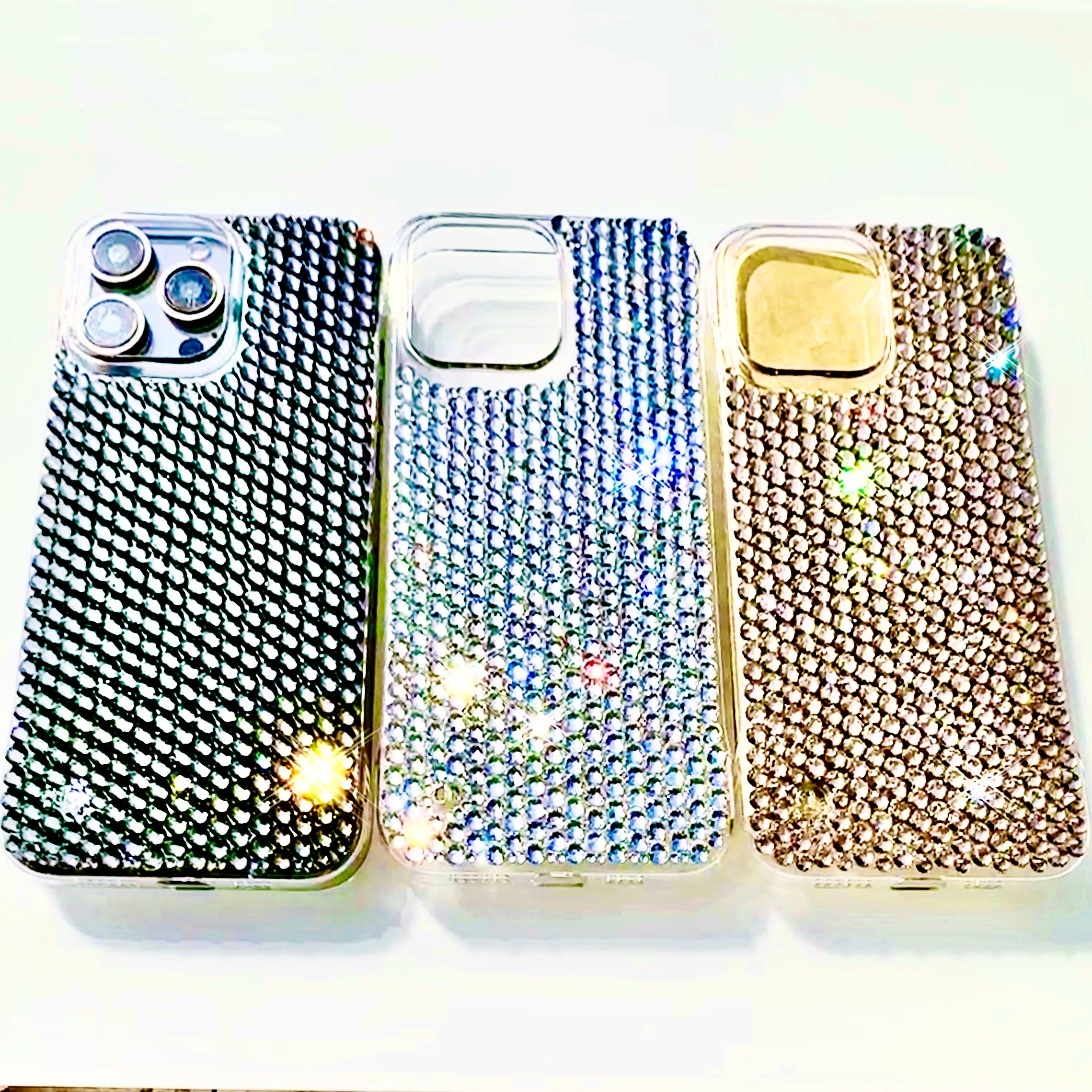 iPhoneアクセサリー Swarovski 5616378 Case iPhone?12 Pro Max Amazon.com: Swarovski Glam Rock Smartphone Case with Bumper