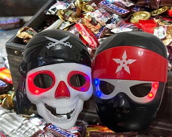 Pirates of the Sea Skull Led Light Up Pirate Skull & Ninja Cosplay Halloween Mask