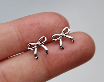 Pendientes de arco Studs - pendiente de bowknot pendientes de arco pendientes de cinta de oro pendientes de arco pendientes de arco regalo de plata de ley para su regalo para mamá