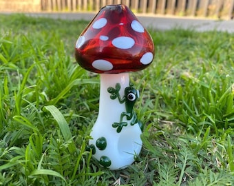 TOBACCO GLASS 4.5” Red Elvis Mushroom Glass Pipe & Green Frog (Handmade)