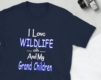 Camiseta engraçada para avós, camiseta "Amor à Família", camiseta divertida para netos, "Eu amo a vida selvagem e meus netos"