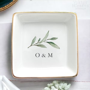 Engagement Ring Dish-Wedding Ring Dish-Engagement Gift For Couple-Wedding Gift For Bride And Groom-Wedding Keepsake-Wedding Anniversary Gift