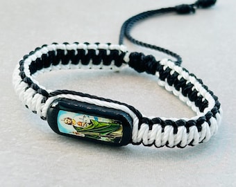 Pulsera De glorioso San Judas Tadeo is een verstelbare en omkeerbare krachtige bescherming voor eventuele problemen
