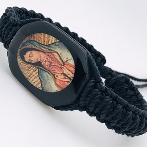 Pulsera de la Virgen de Guadalupe tejida doble con hilo kleur negro verstelbaar voor hombre of mujer