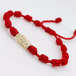 Pulsera Roja Con Virgen De Guadalupe 7 Nudos A Los Lados