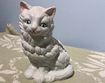 Vintage Ceramic Persian Cat Figurine