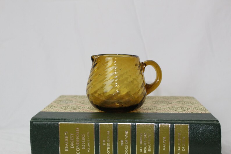 Petite Vintage Amber Glass Pitcher/creamer Jar - Etsy