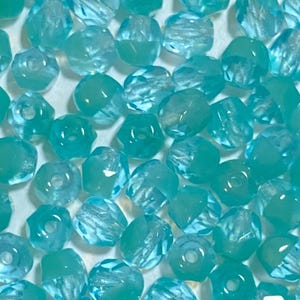 4mm fire polish bead, light blue crystal transparent to opaque aqua ombre, genuine Czech glass, set of 50 beads