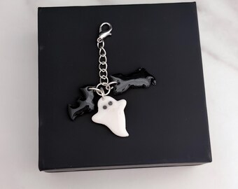 Halloween keychain charm, ghost, bat and black cat keyring spooky charms