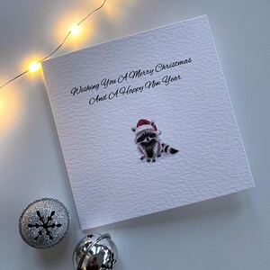 Carte de Noël faite main, carte de raton laveur, bonnet de Noel, carte de Noël de luxe, carte texturée, carte de Noël carrée avec enveloppe