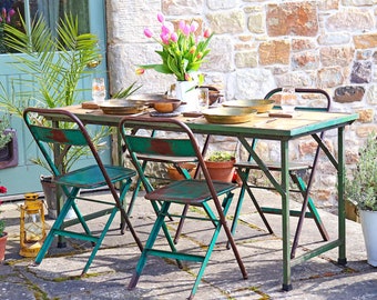 Set Of 4 Green Vintage Chairs