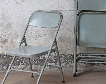 Vintage Folding Chair - Grey