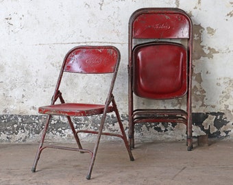 Vintage Folding Chair - Red