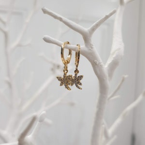 18k gold-plated dragonfly huggies • Handmade • Christmas Gift for Women • Bridesmaid Gift • For Her • Dragonfly earrings • gift for her