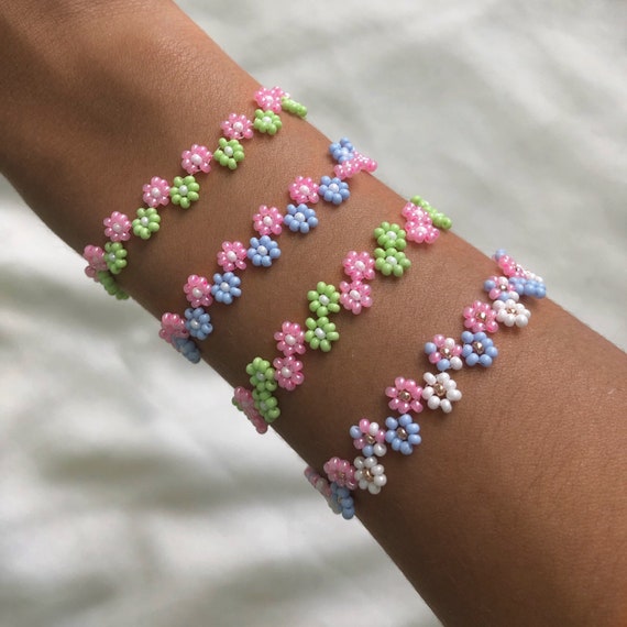 Cute Floral Beaded Bracelet Patterned Flower Bracelet Trendy