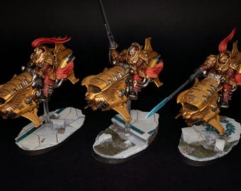 Warhammer Vertus Praetors 3体セット Amazon.com: Games Workshop Warhammer 40k - Adeptus Custodes
