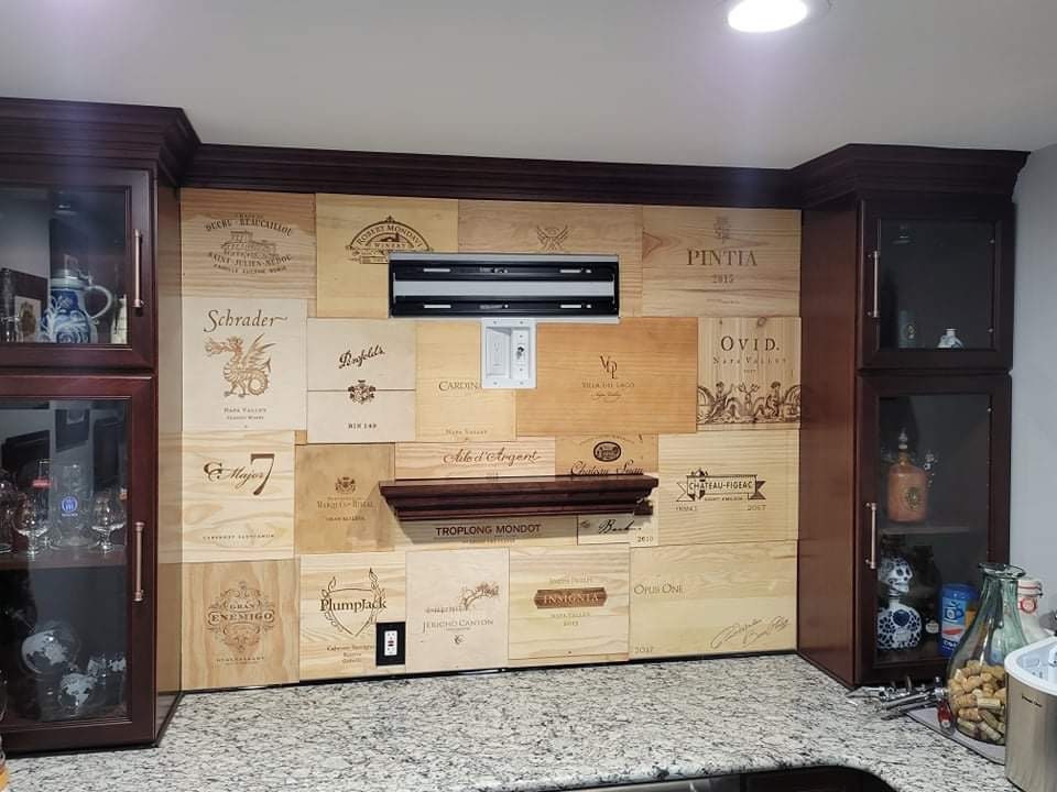 Tampas de vinho para criar paredes de salas de vinho, adegas ou bares de vinho. Preço cada