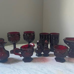 エイボン　1876ケープコッドガラス　ルビーレッド　AVON 3点セット エイボン 1876ケープコッドガラス ルビーレッド AVON 3点セット