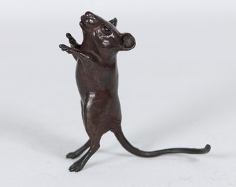 Dormouse Solid Bronze Steve Boss w pudełku prezentowym