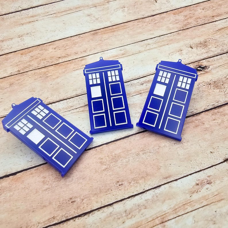 TARDIS Inspired Blue Acrylic Police Box Pin, Doctor Who Sci Fi Brooch ...