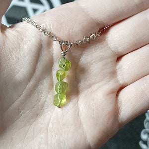 Raw Dainty peridot necklace, genuine natural green gemstone pendant, tumble stone, crystal healing, august birthstone, birthday, gift her uk