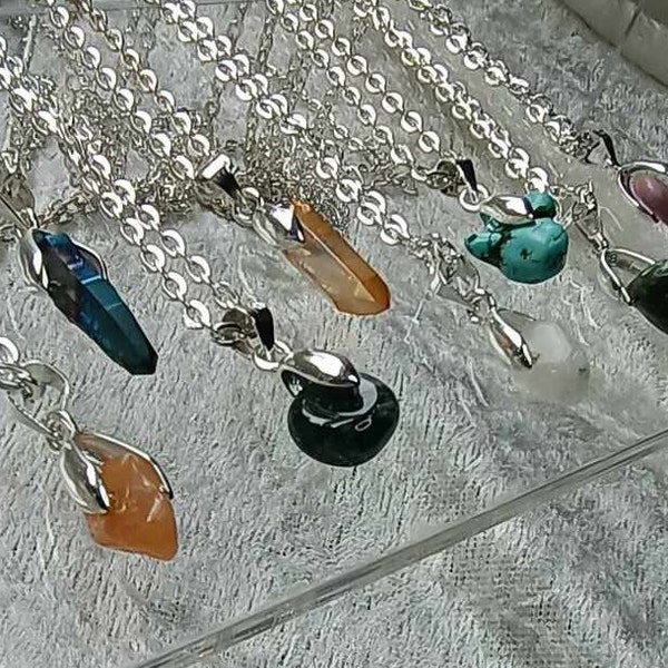 Raw Crystal Necklace, Gemstone Necklace, Genuine Gemstone Pendant Phosphosiderite Seraphinite Moss Agate Aventurine Moonstone Aura Quartz uk