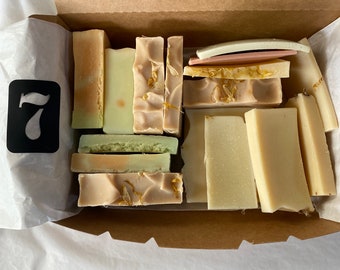 600gm Box of Handmade Soap + Bonus Exfoliating Soap Saver Bag Eco-Friendly Gift Box for her, palm oil free Made in Australia imperfect bars