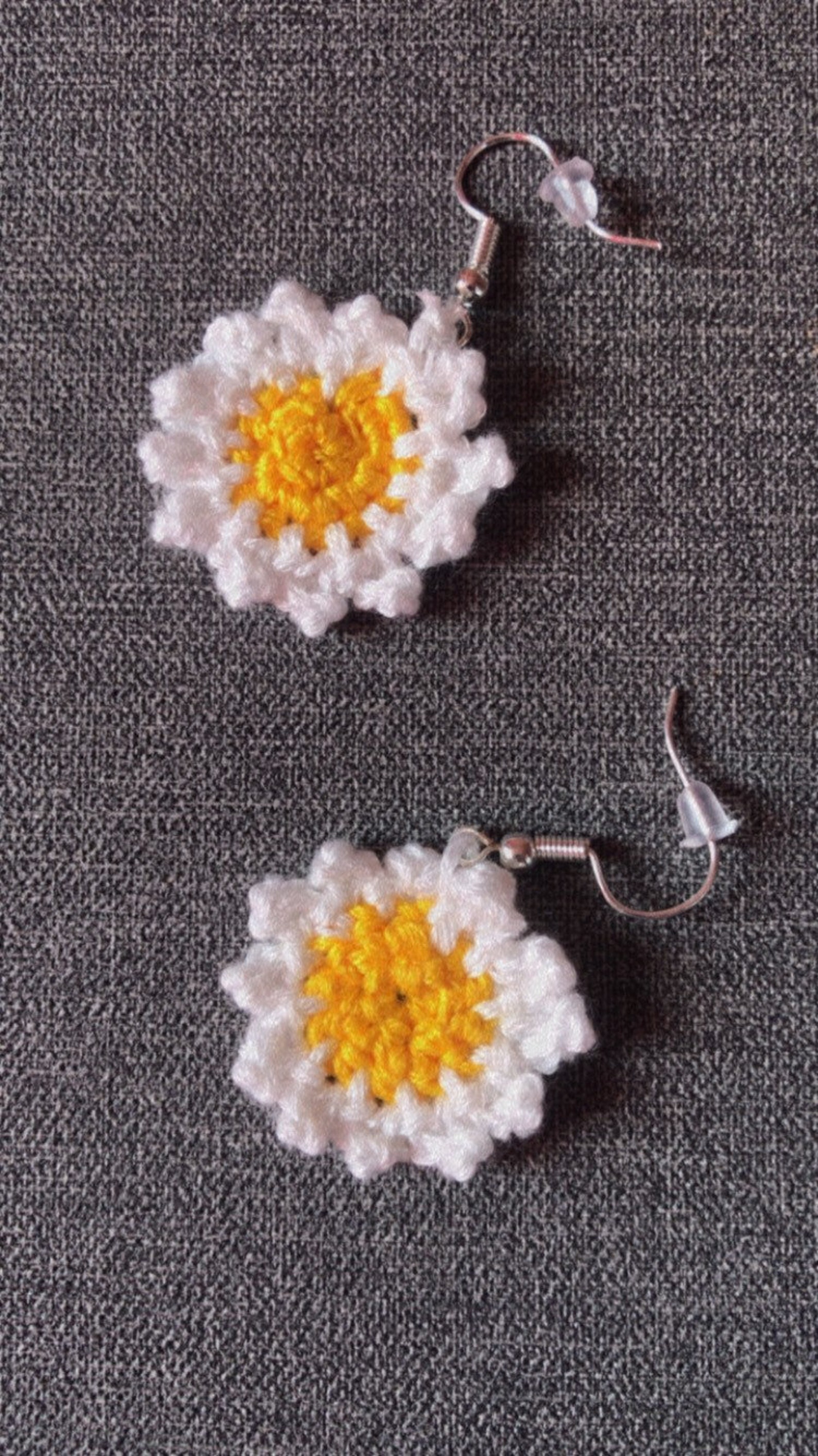 Crochet daisy earrings Etsy