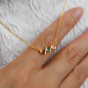 Custom Birthstone Necklace for Mom, Dainty Family Birthstone Necklace, Christmas Gift for Her, Personalized Jewelry, Birthday Gift