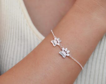 Custom Pet Name Bracelet, Personalized Paw Print Name Bracelet, Dog Cat Paw Bracelet, Pet Memory Gift, Christmas Memorial Gift for Her