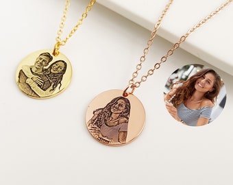 Personalized Photo Engraved Necklace•Portrait Necklace•Custom Picture Pendant•Memorial Necklace•Anniversary Gift•Christmas Jewelry