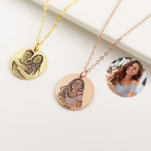 Personalized Photo Engraved Necklace•Portrait Necklace•Custom Picture Pendant•Memorial Necklace•Anniversary Gift•Christmas Jewelry